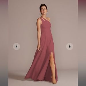 David’s Bridal Chiffon One Split Shoulder Chianti Bridesmaid Dress Size 10